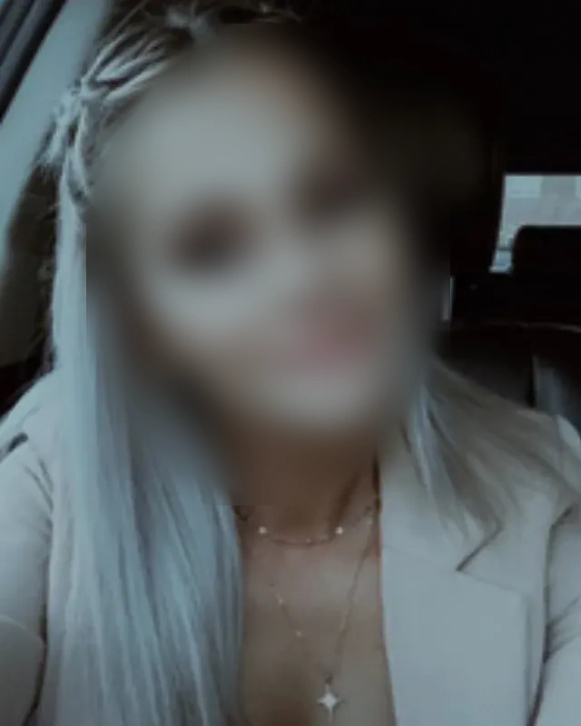 Manon - Image 7