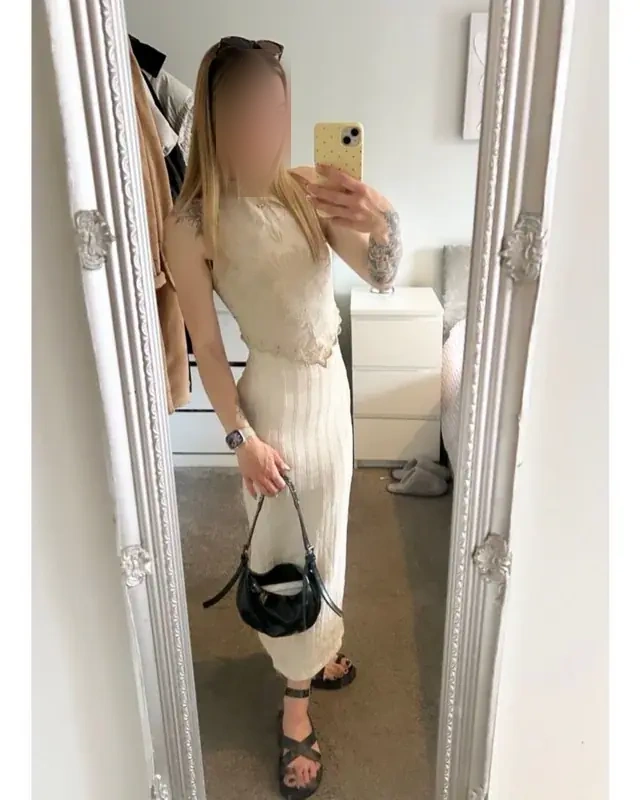 Claire - Image 7